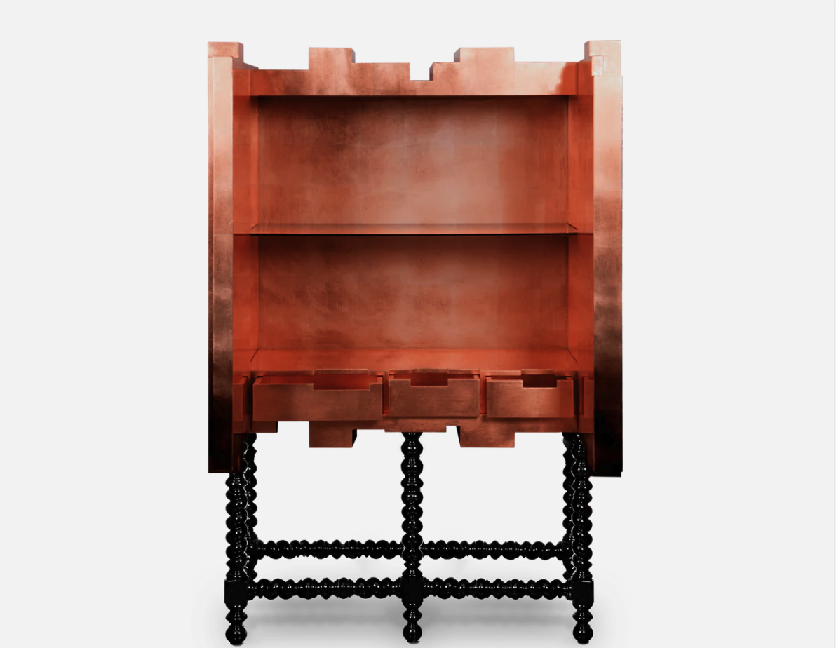 Navigator Cabinet